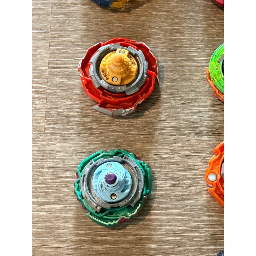 LOT Beyblade Burst Tops Spryzen Valtryek Fafnir Battling Toy Collection Game